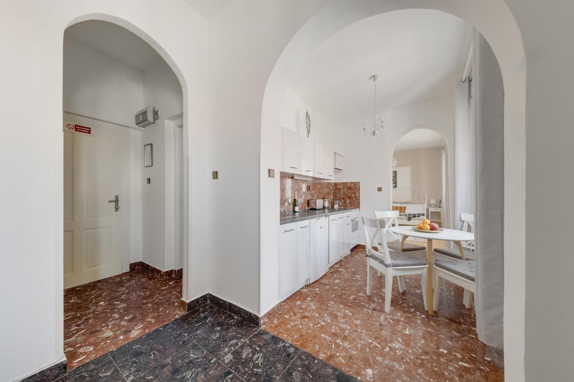 King's Road Apart-hotel Praga