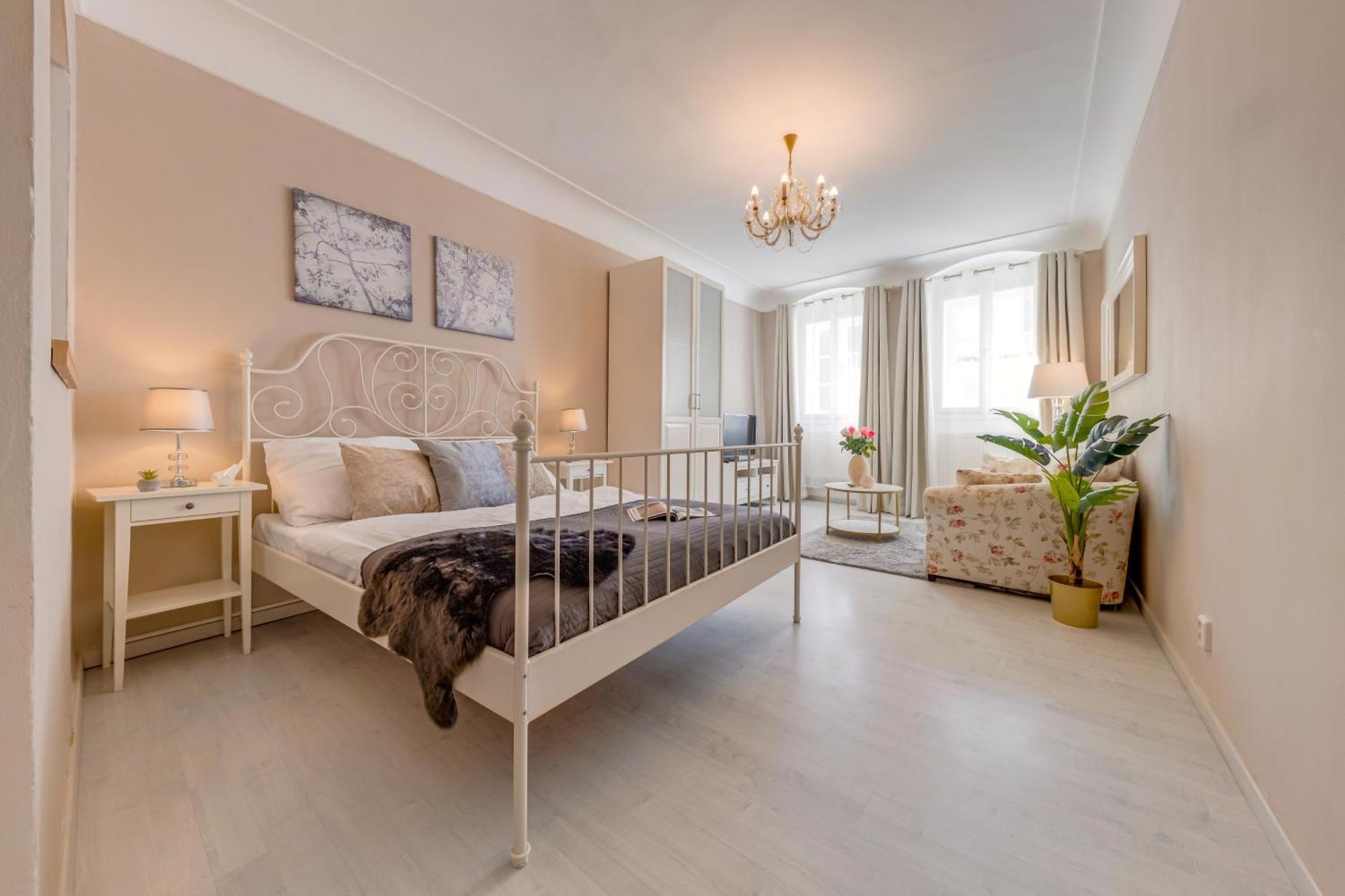 King's Road Apart-hotel *